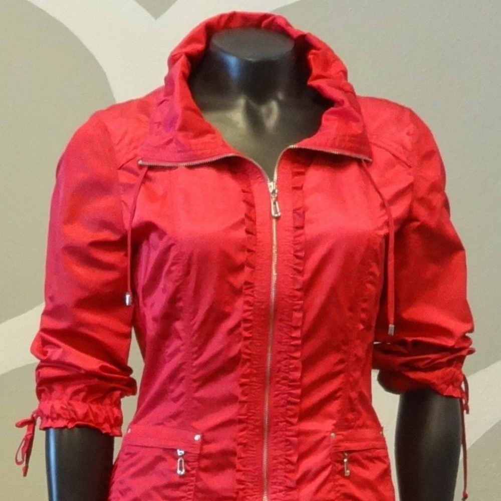 White house Black market fuchsia light jacket